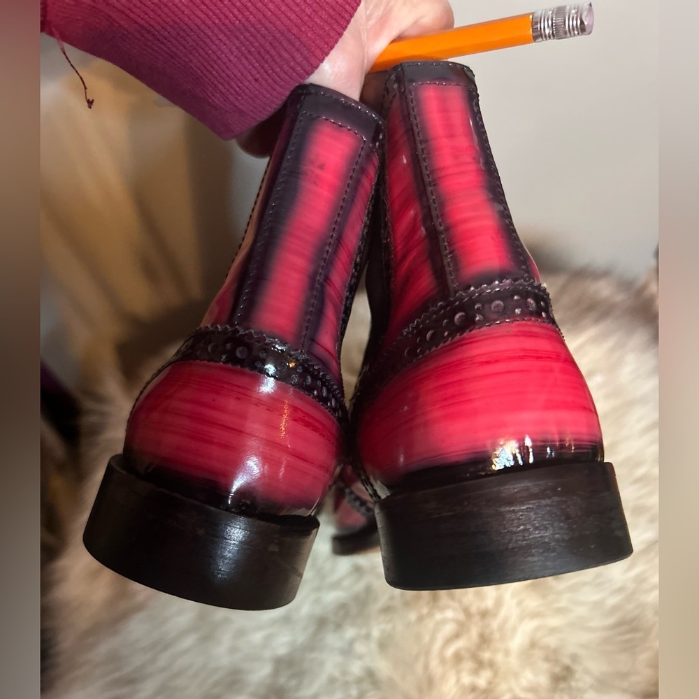 Handcrafted Girotti leather wingtip boots - Picture 8 of 14